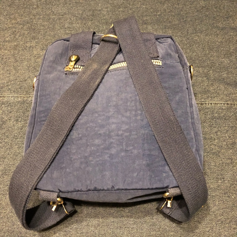 Cute Convertible Backpack Shoulder Purse - Picture 4 of 7